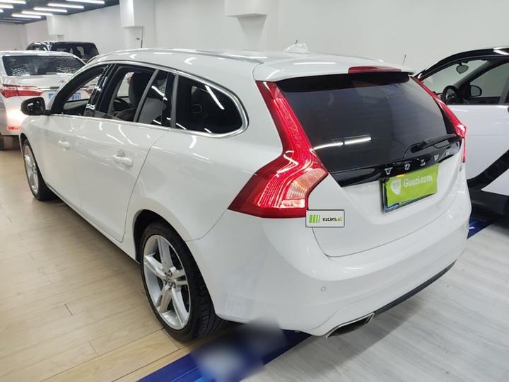 V60 2017 T5 China V photo 4