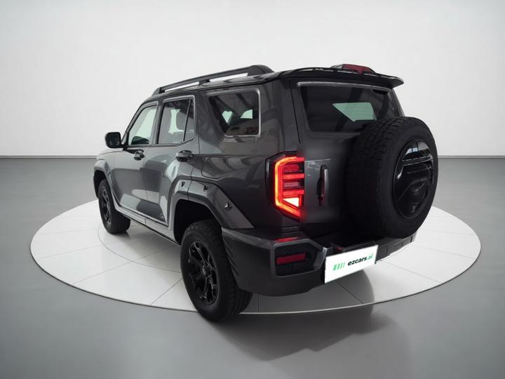 400 EV 2026 Hi4-T Smart photo 4
