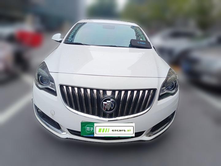 Regal 2015 1.6T Elite Tech photo 2