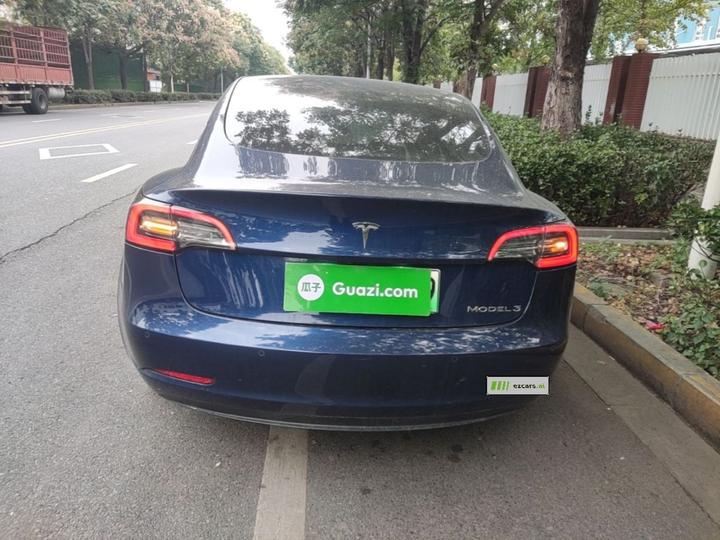 Model 3 2019 Standard Range RWD Upgraded photo 5