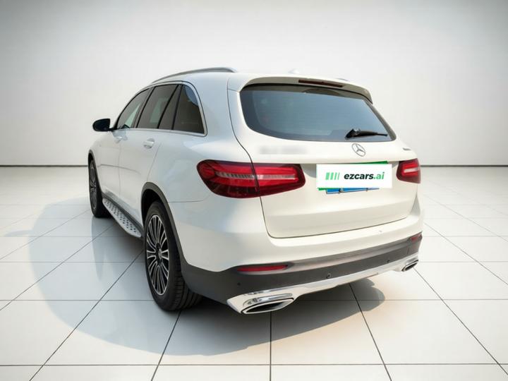 GLC 2019 GLC 200 L 4MATIC photo 4
