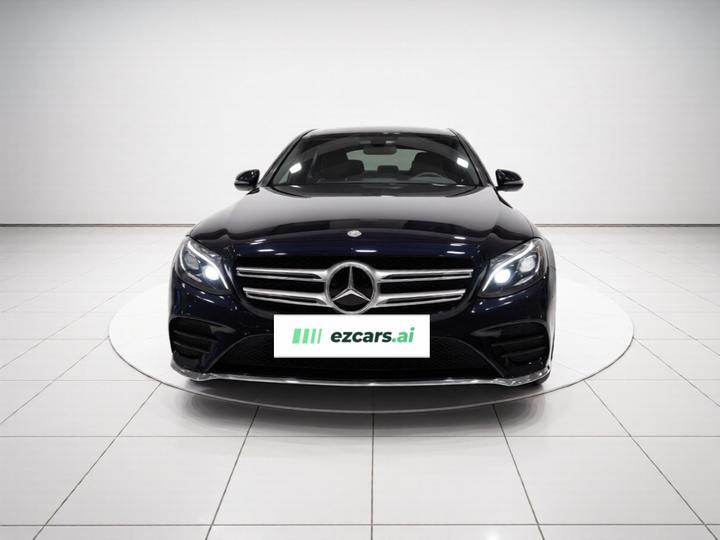 GLC 2017 GLC 300 4MATIC Dynamic photo 2