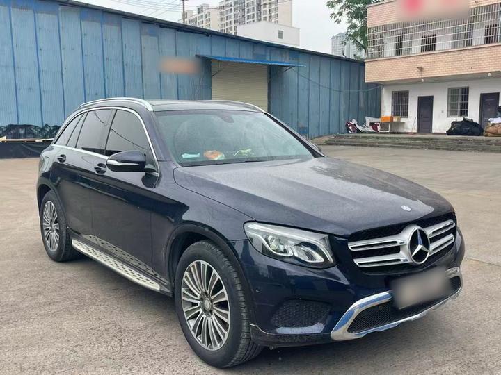 GLC 2016 GLC 200 4MATIC photo 3