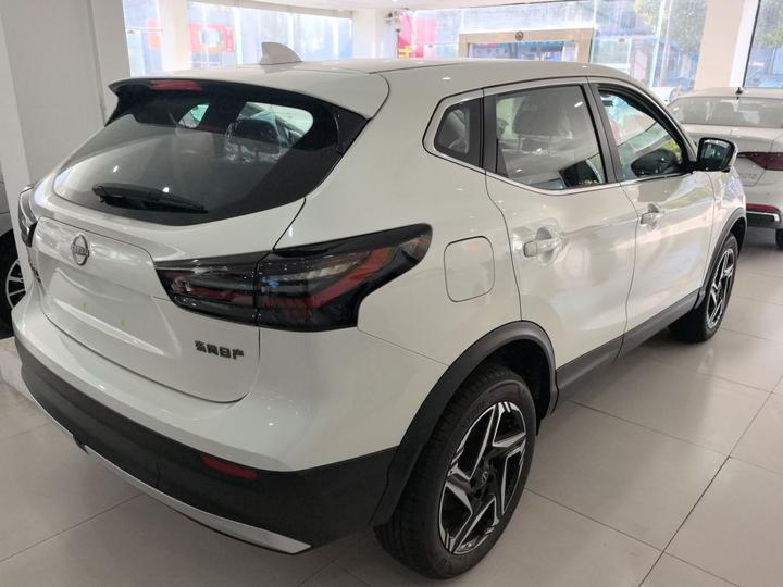 Qashqai 2025 Facelift 2.0L CVT XV photo 4