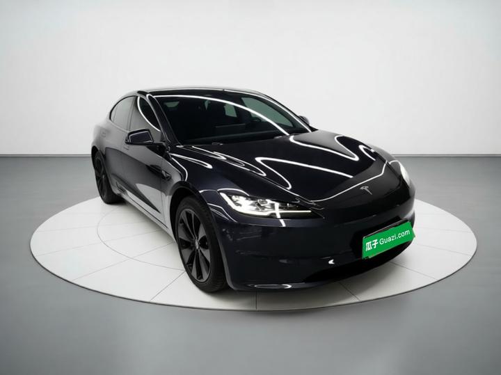 Model 3 2025 RWD photo 3