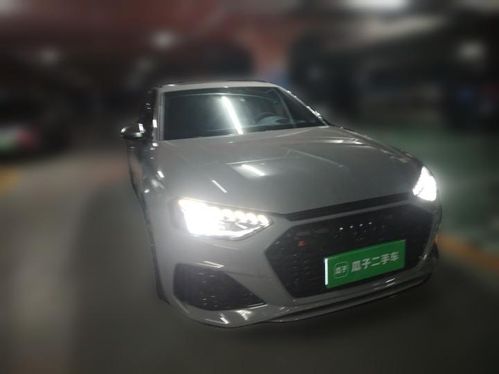 RS 4 2023 RS4 Avant photo 3