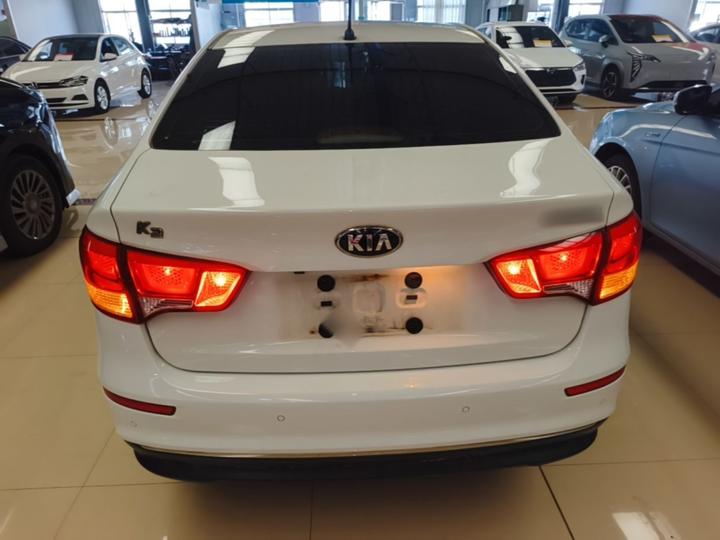 K2 2015 Sedan 1.4L MT GLS photo 5