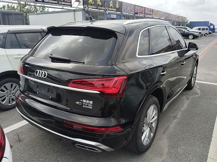 Q5L 2021 40 TFSI Luxury Dynamic photo 4