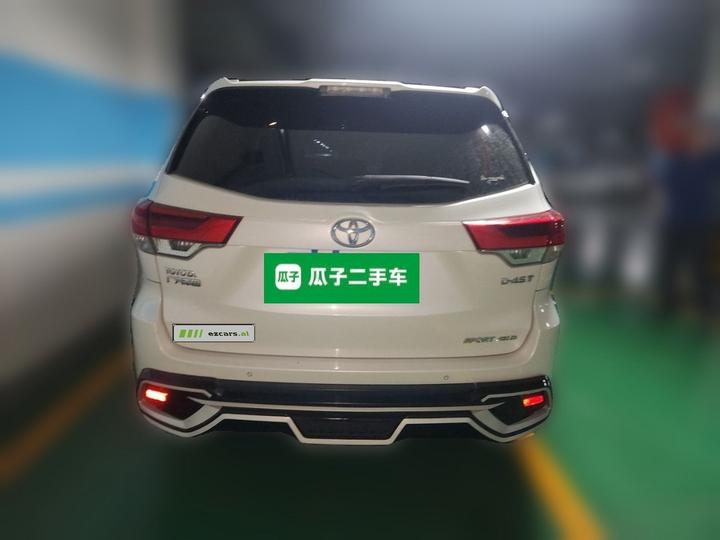 Highlander 2018 2.0T AWD Supreme 7-Seater China VI photo 5