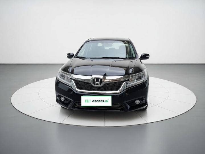 Crider 2013 1.8L AT Luxury photo 2