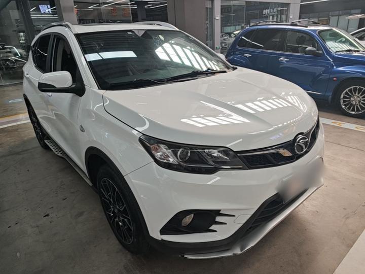DX3 2018 1.5L MT Premium photo 3