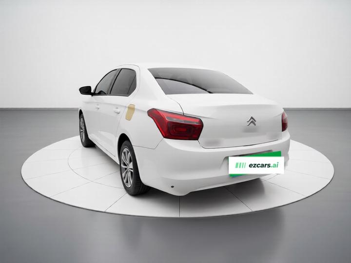 2018 Facelift 1.6L MT Comfort photo 4