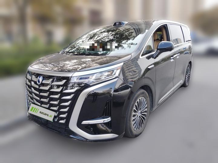 D9 2025 DM-i ADAS 1020 AWD Exclusive