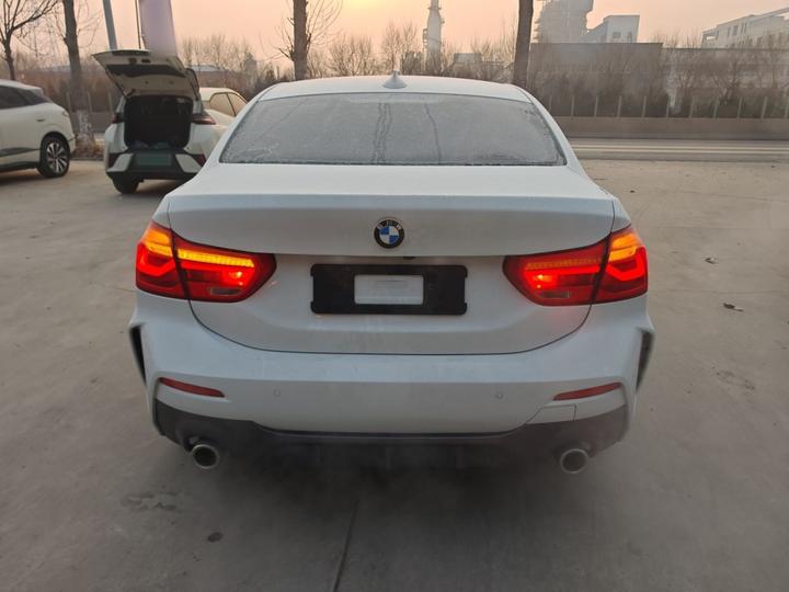 1 Series 2021 120i M Sport photo 4