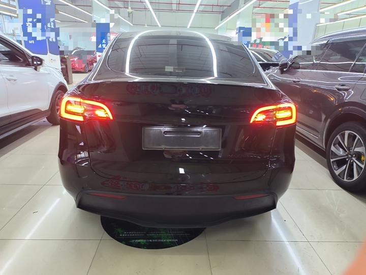 Model Y 2022 Facelift RWD photo 3