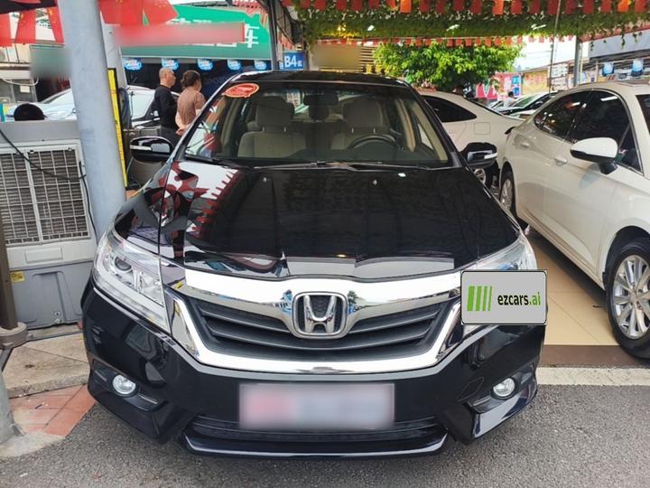 Crider 2015 1.8L AT Luxury photo 2