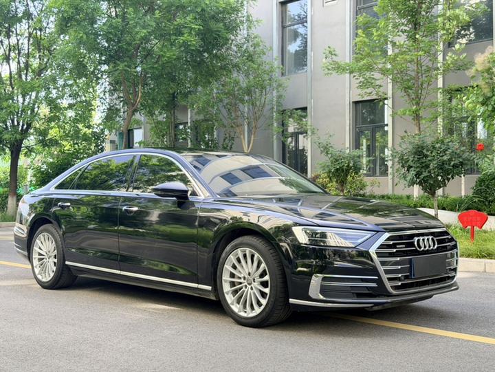 A8 2018 A8L 55 TFSI quattro Elite photo 3