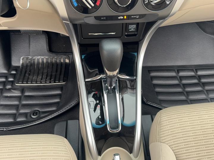 Crider 2016 1.8L CVT Comfort photo 6