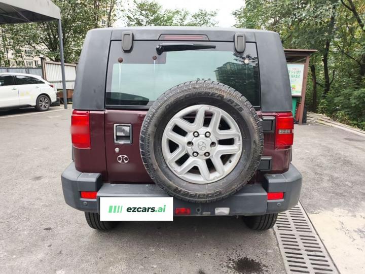 BJ40 2016 40L 2.0T MT AWD Premium photo 5