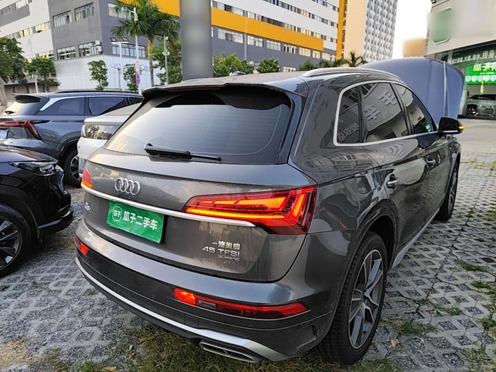 Q5L 2022 Facelift 45T Luxury Dynamic photo 4
