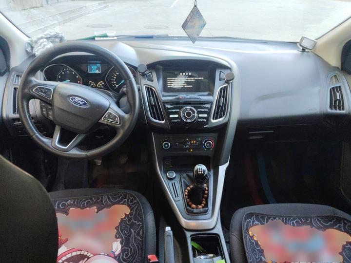 Focus 2017 Hatchback 1.6L MT Comfort photo 5