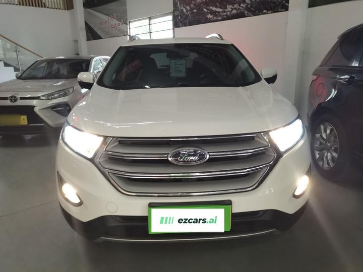 Edge 2018 EcoBoost 245 RWD 5-Seater photo 2