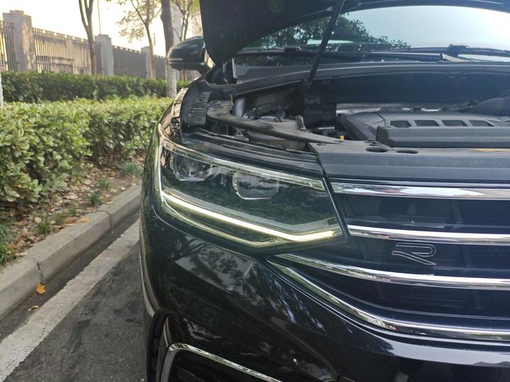 Tiguan L 2022 330TSI AT RWD R-Line photo 7
