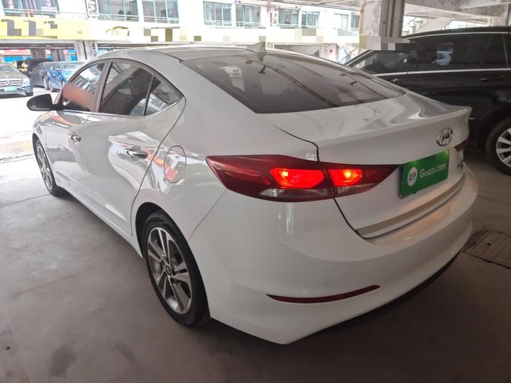 Elantra 2016 1.6L AT Smart Elite photo 4