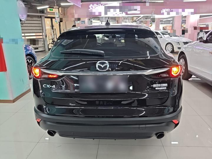 CX-4 2020 2.0L AT RWD photo 3