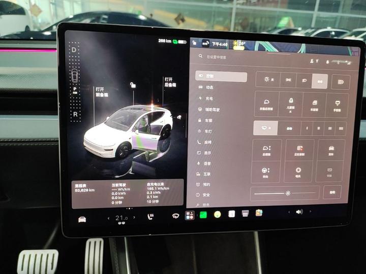 Model Y 2025 RWD photo 7