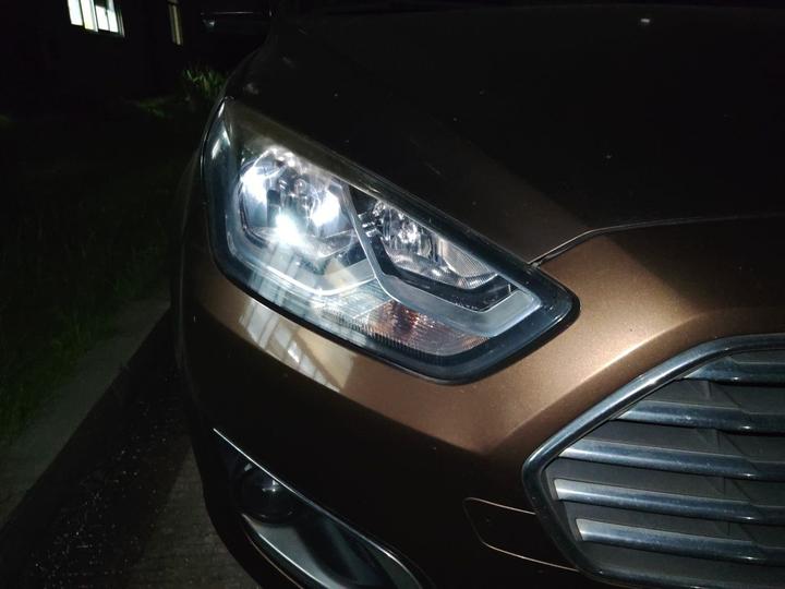 Escort 2015 1.5L MT Comfort photo 7