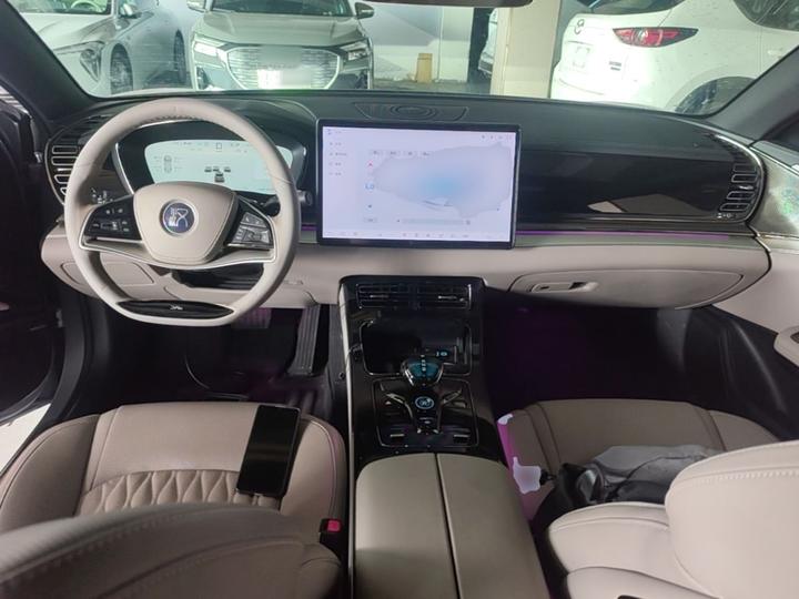 Han 2025 DM-i 125KM Premium photo 2