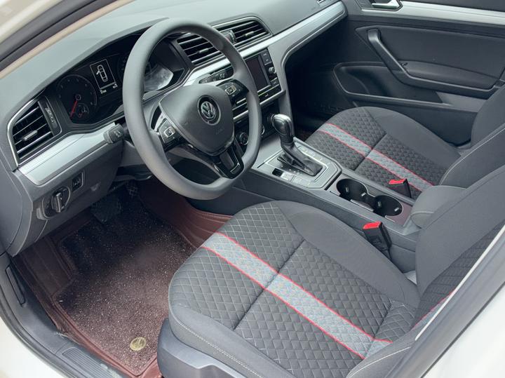 Lamando 2019 230TSI DSG China VI photo 8