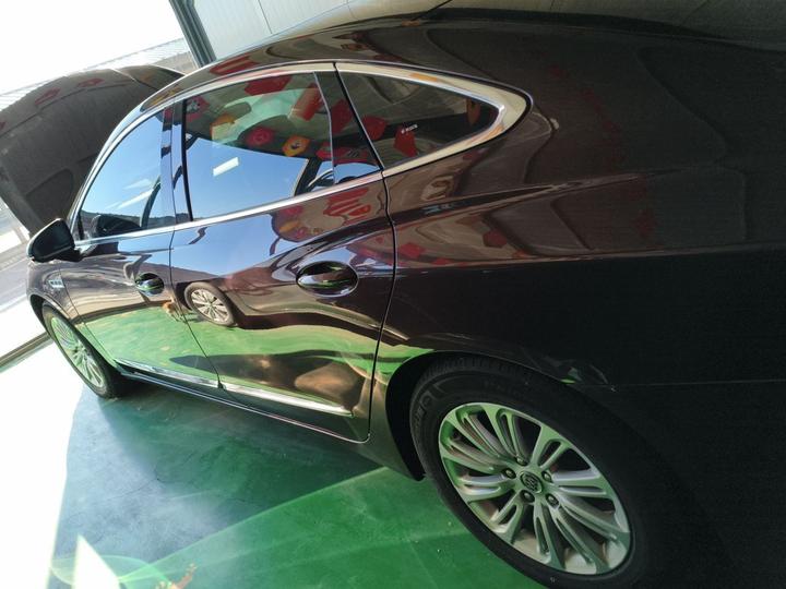 LaCrosse 2016 Facelift 20T Leading photo 3