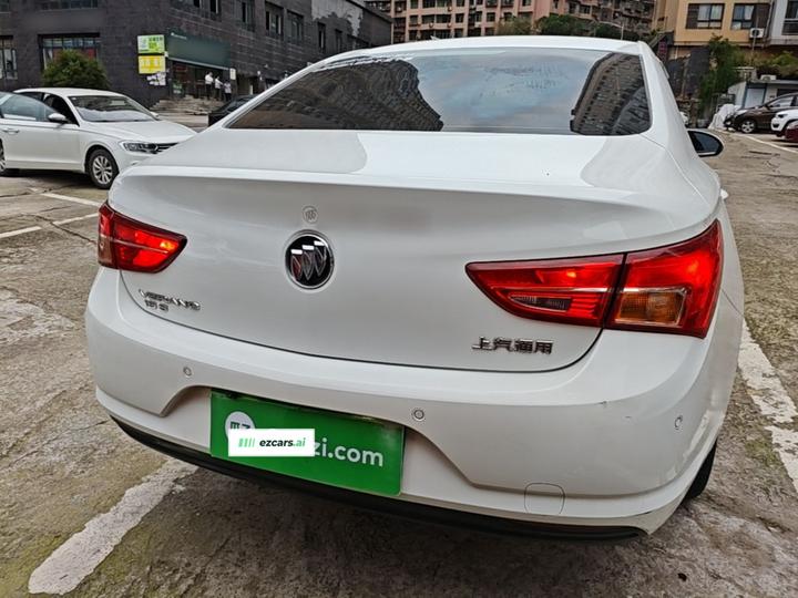 Verano 2017 Sedan 15S AT Progressive photo 5