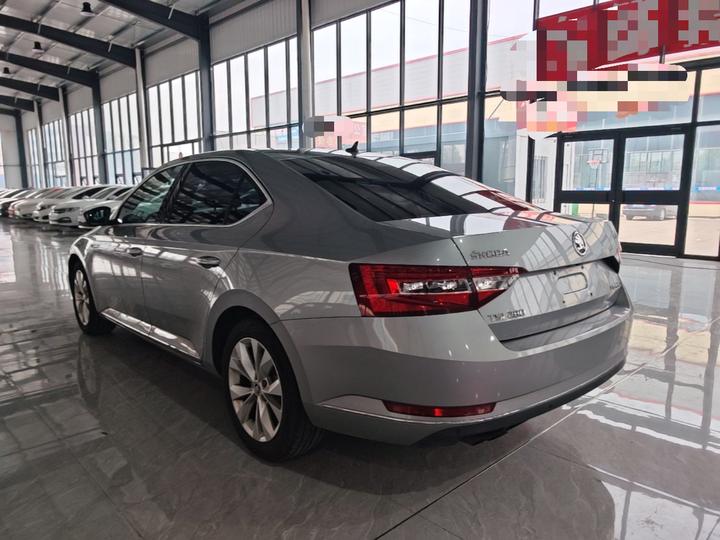Superb 2018 TSI280 DSG Comfort China V photo 4