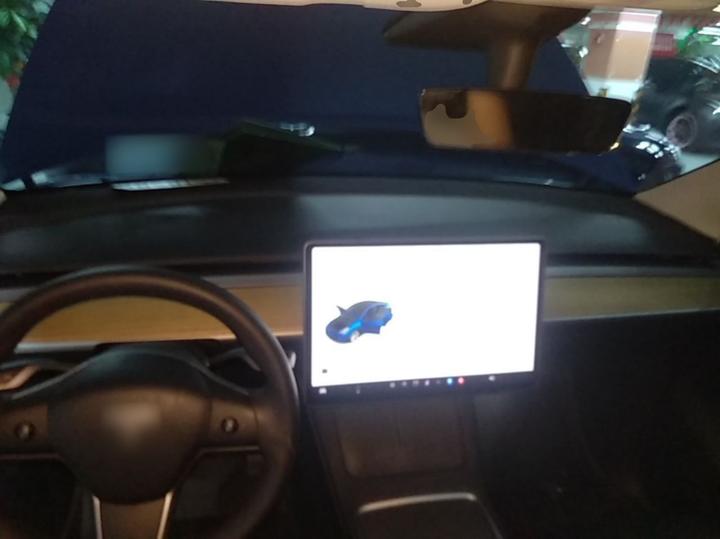 Model Y 2021 Long Range AWD photo 5
