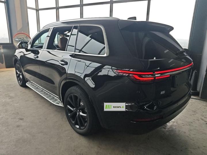 Li Auto ONE 2021 EREV 6-Seater photo 4