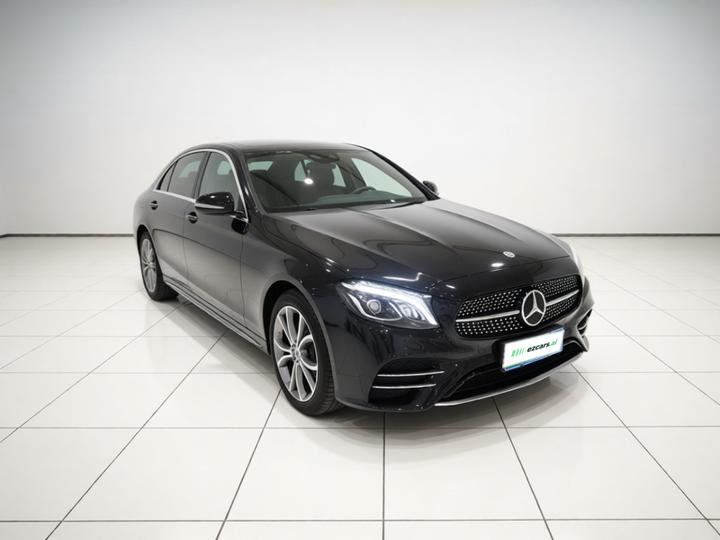 E-Class 2023 E 300 L Sport Luxury photo 3