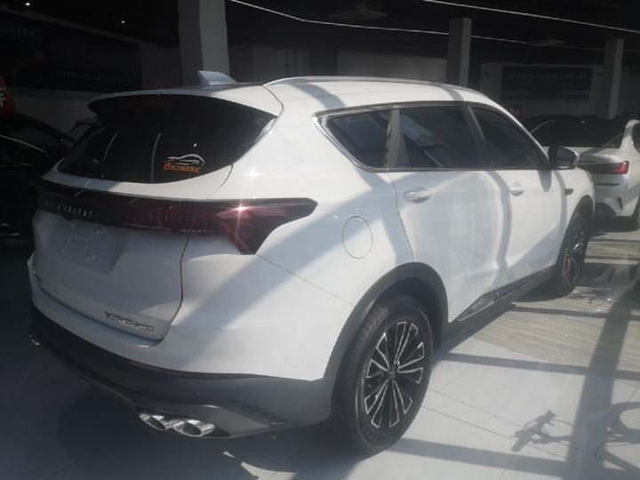 X70 PLUS 2026 Champion 1.5T DCT Comfort 5-Seater photo 4