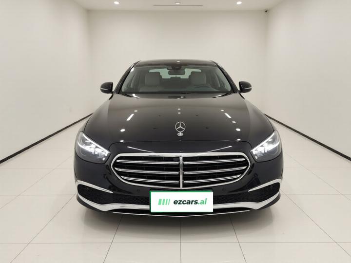 E-Class 2023 E 300 L Luxury photo 2