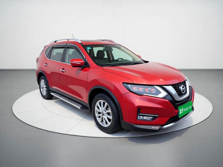 X-Trail 2017 2.0L CVT Comfort 2WD photo 3