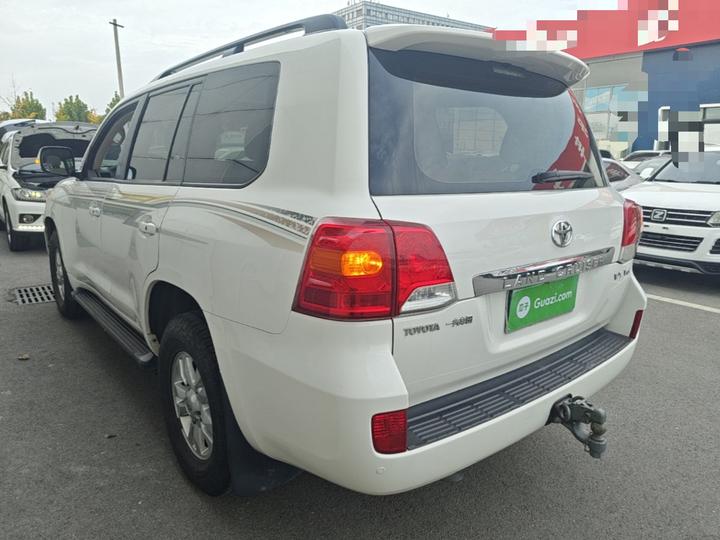 Land Cruiser 2012 4.0L AT VX photo 4