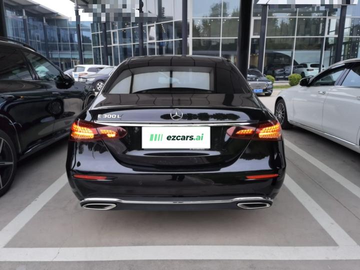 E-Class 2023 Facelift E 300 L Fashion photo 5