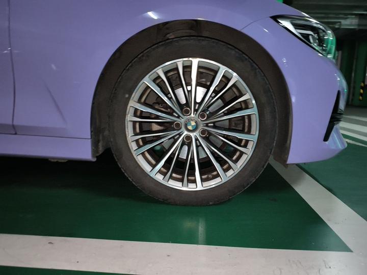 3 Series 2020 320i Sport Package photo 8