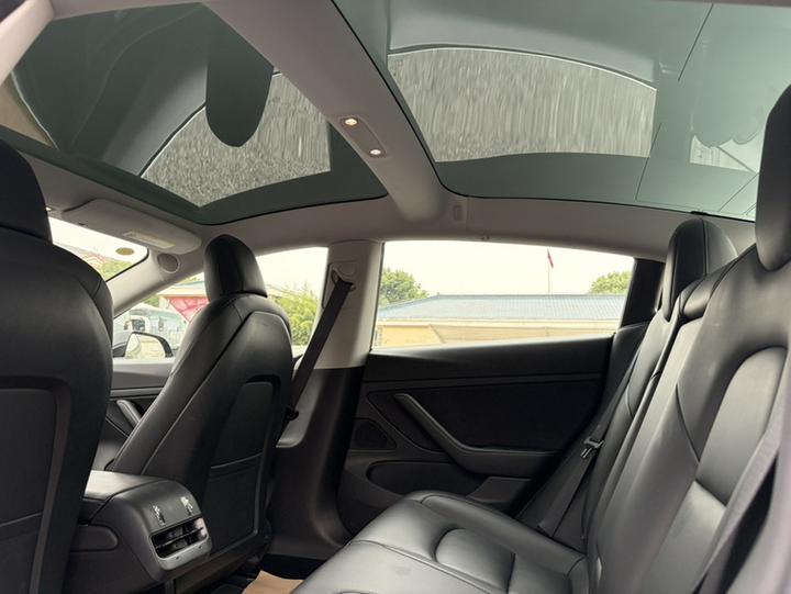 Model 3 2020 Facelift Long Range RWD photo 7