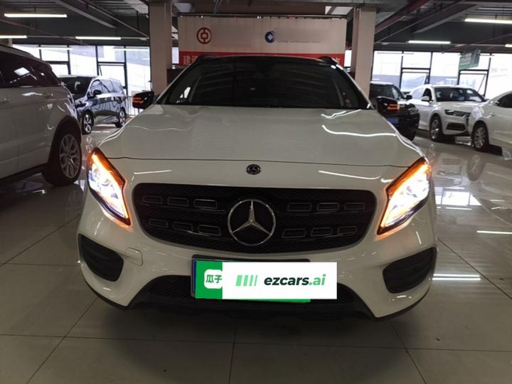 GLA 2018 GLA 220 4MATIC Sport photo 2