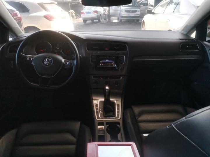 Golf 2016 230TSI AT Luxury photo 5