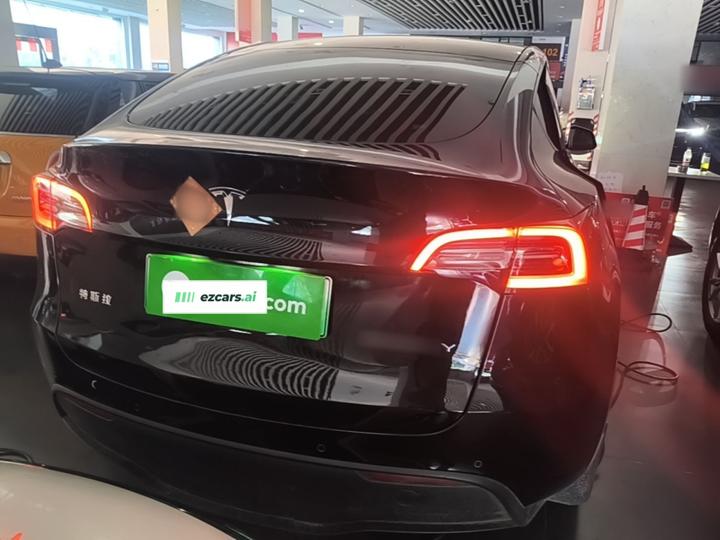 Model Y 2021 Standard Range RWD photo 5