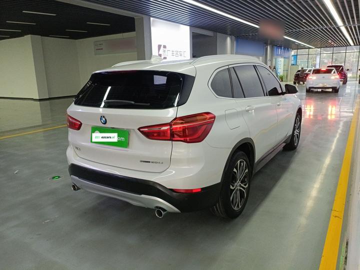 X1 2018 sDrive20Li Leading photo 4